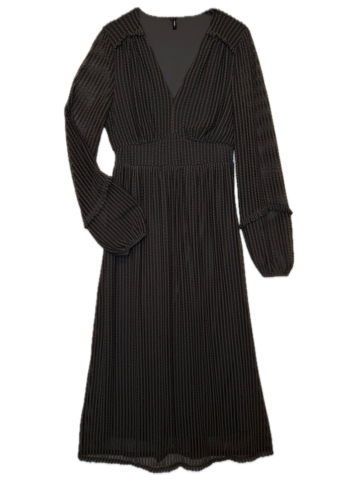 Black Textured Long-Sleeve Dress