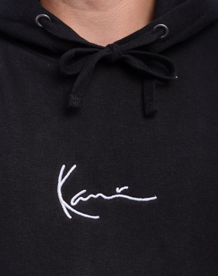 Melns džemperis ar kapuci