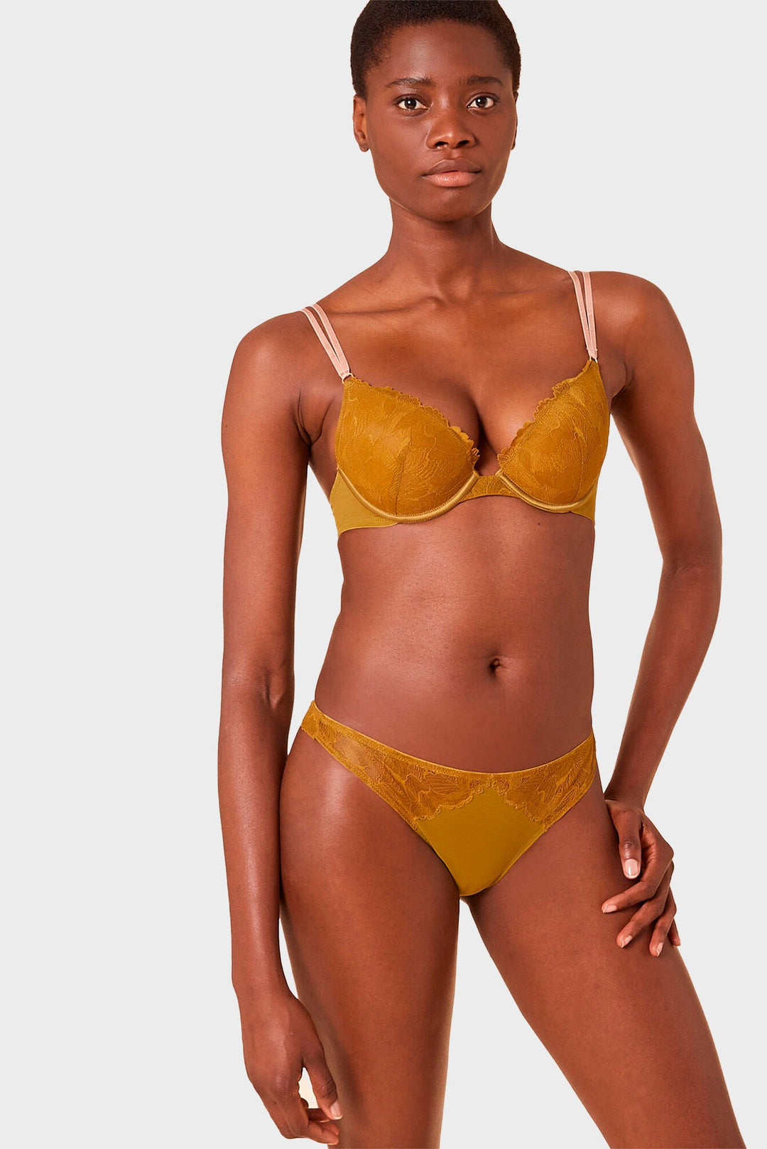 Mīkstas bikini biksītes