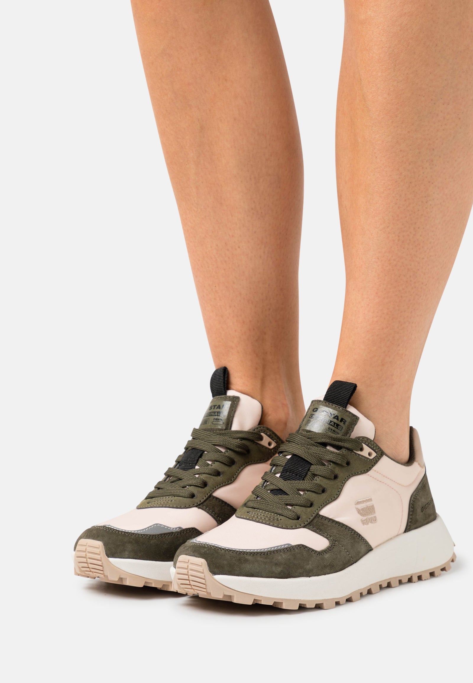 Womens Sneaker - Olive/Pink