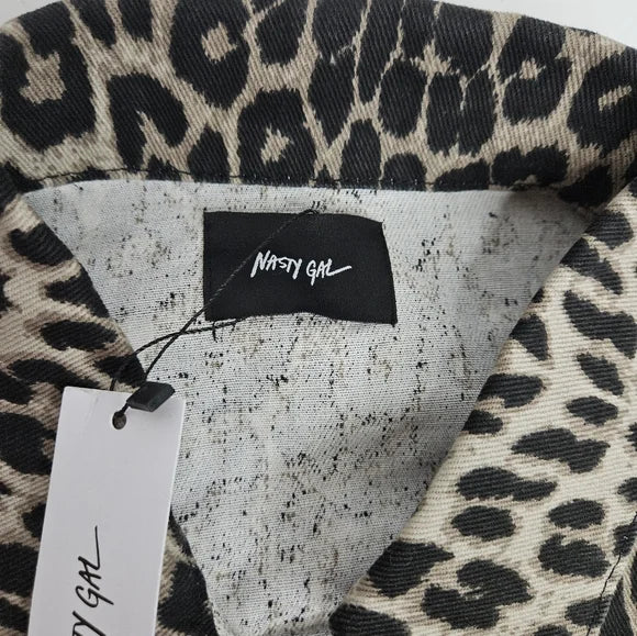 Animal Printed Cropped Denim Jacket