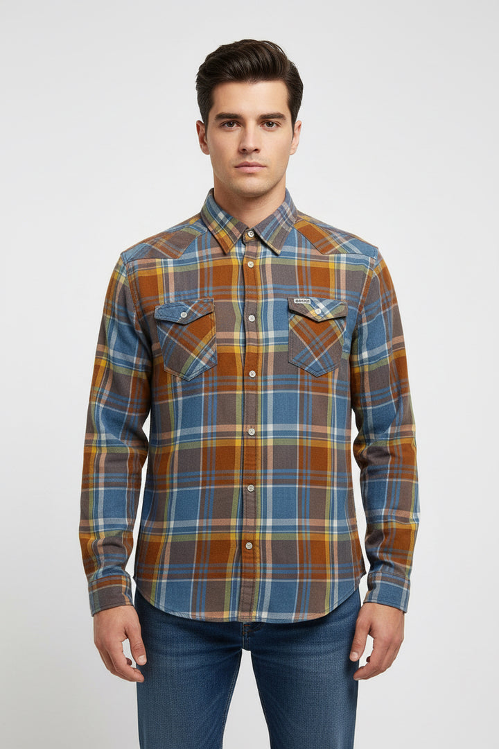 Daudzkrāsains krekls