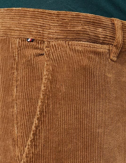 Tommy Hilfiger Denton Corduroy Chino – Straight Fit