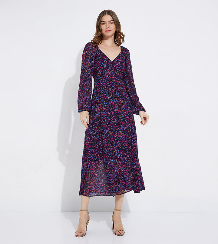 Tommy Hilfiger ziedu raksta sasienamā kleita