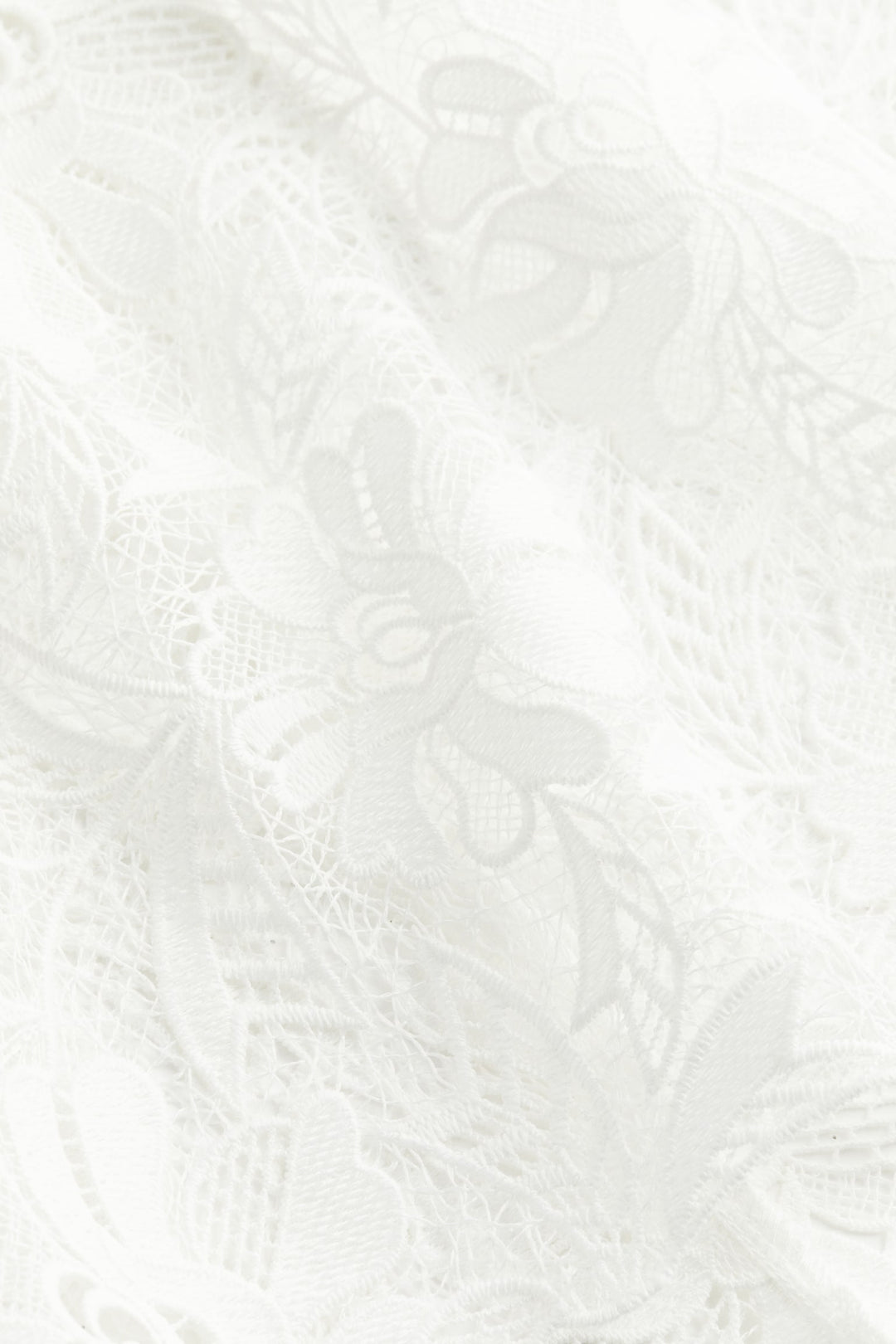 Mežģīņu tops, balts