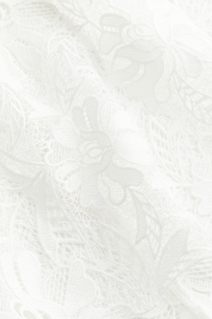 Mežģīņu tops, balts