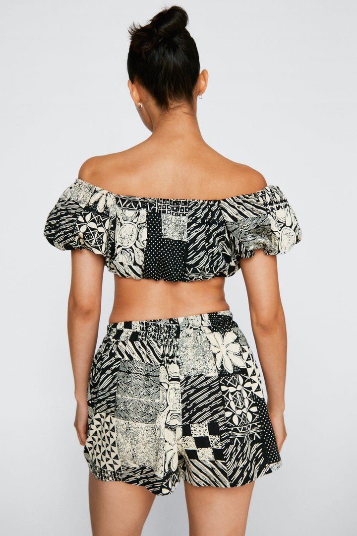 Petite Batik Print Flippy Shorts