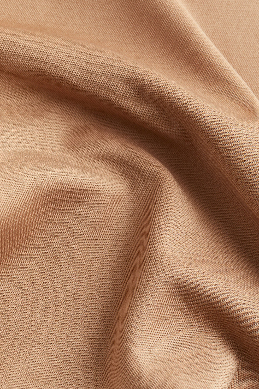 Asimetriska svārki, gaiši brūni