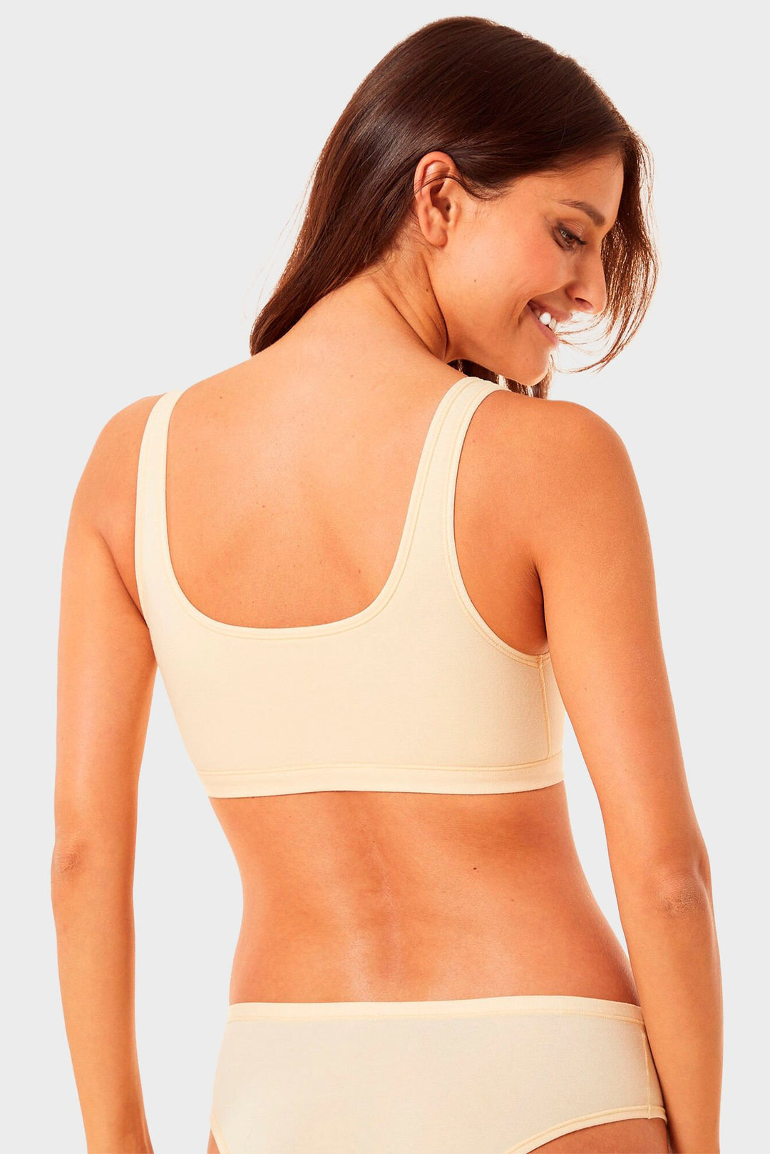 Ikdienas trīsstūrveida krūšturis